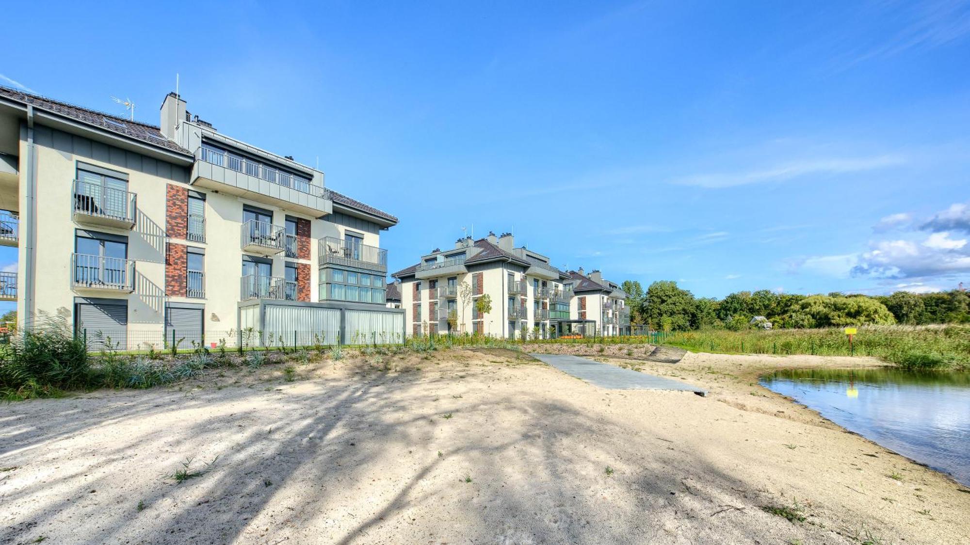 Apartamenty Sun & Snow Polwysep Dziwnow Exterior photo